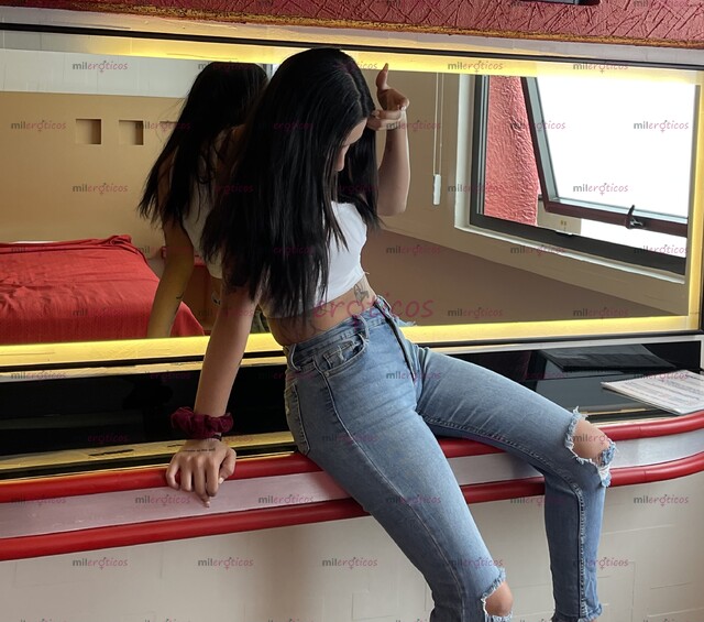 FOTOS DE SOFÍA HERMOSA MUÑECA ARDIENTE ACCESIBLE