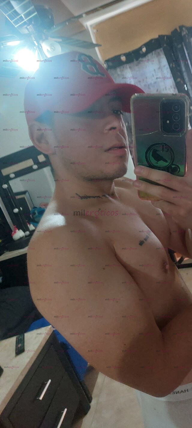 FOTOS DE MATEO SCORT Y SERV PLUS DE BARBER 24 AÑOS 1.67 DE ALTURA