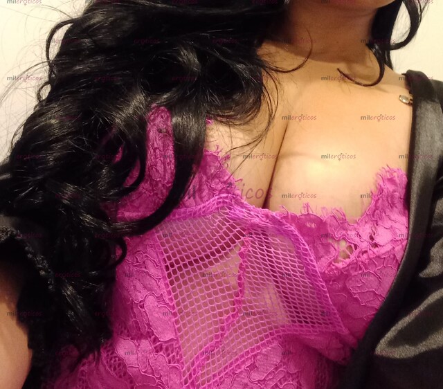 FOTOS DE DISCRETA Y SENSUAL MASAJISTA EROTICA , AMBIENTE ELEGANTE