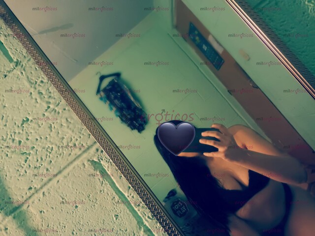 FOTOS DE IMAGINA COMO ME VEO ENCIMA DE TI DÁNDOTE UNOS RICOS SENTONES