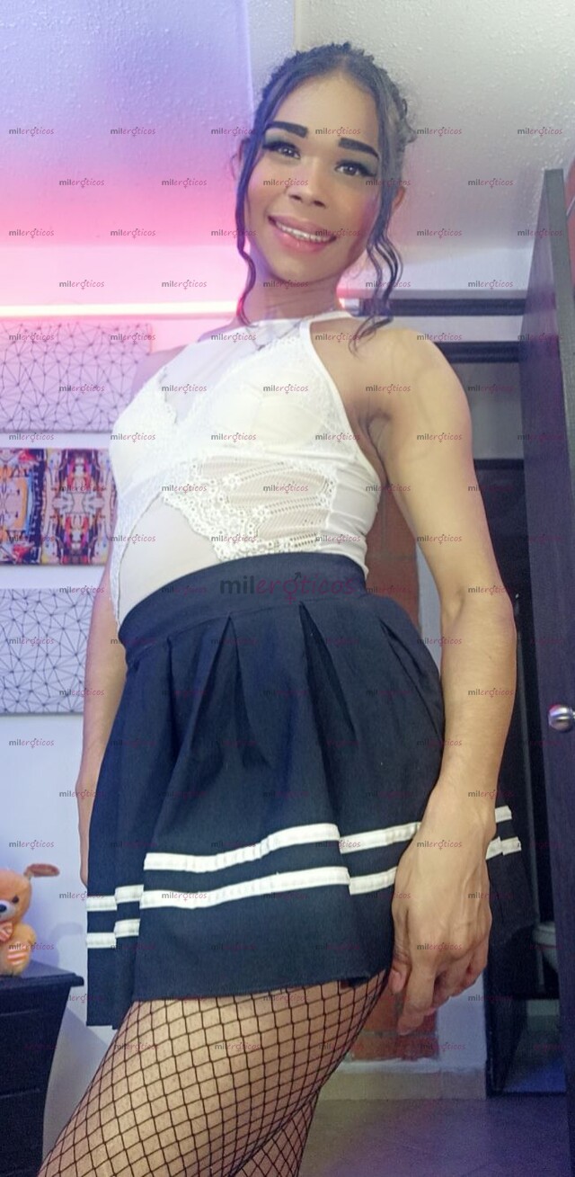 FOTOS DE HOLA SOY MELISSA CHICA FEMENINA ACTIVA Y PASIVA EN LA CIUDAD DE MEDELLIN