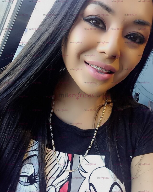 FOTOS DE DISFRUTA DE LO MÁS RICO!! NALGONA CON UNAS TETOTAS RIQUÍSIMASCOGELONA DISPONIBLE