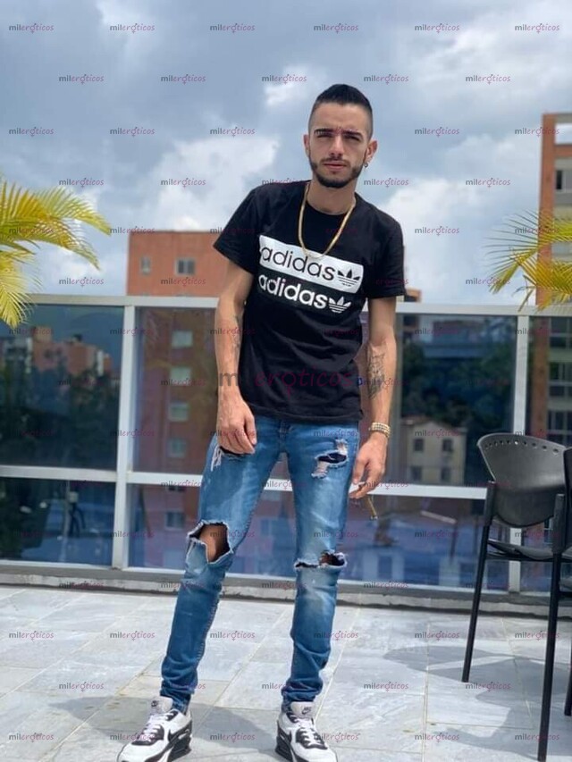 FOTOS DE EXCELENTE DISPOSICIÓN BUENA ERECCIÓN BUEN MORBO SITIO PRIVADO ATENTO