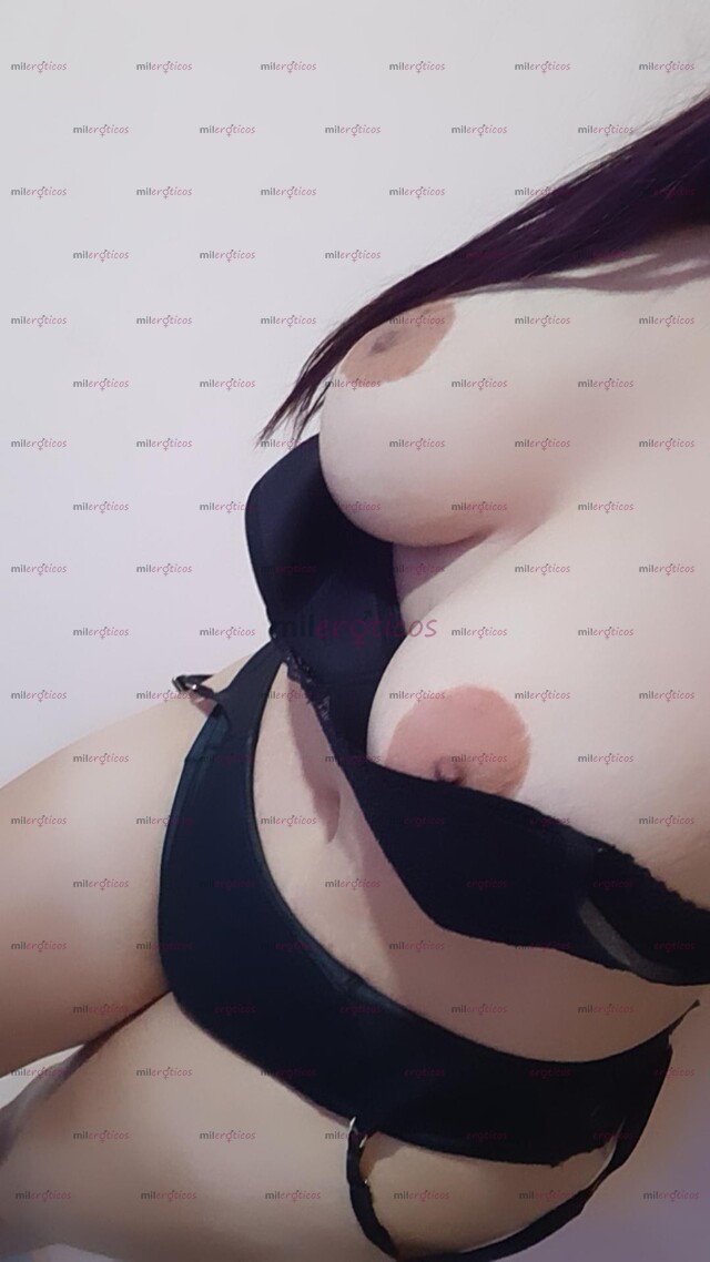 FOTOS DE HOLA SOY DANIELA UNA MONA EXÓTICA Y MUY CALIENTE Y DISPUESTA A TODO