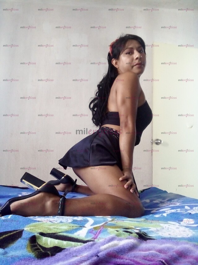 FOTOS DE KARIME FOX CHICA DOTADA INTER GOLOSA Y MUY FEMENINA