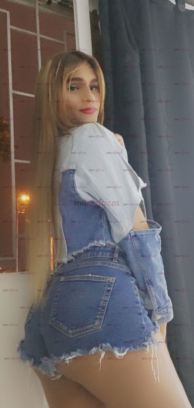 FOTOS DE NINFOMANA MULTIORGASMICA A TOPE MUY VERSATIL Y FEMENINA