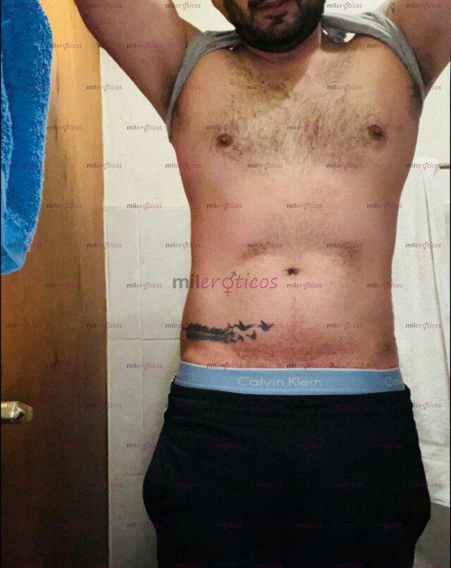 FOTOS DE BUSCAS DISCRECIÓN? AQUÍ ESTOY ALTO, BARBÓN Y FORNIDO