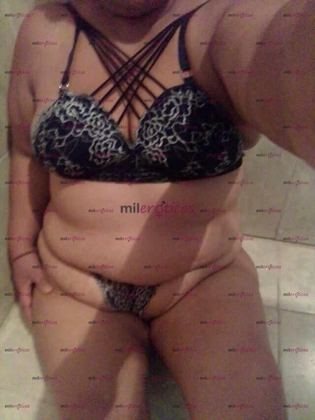 FOTOS DE SOY YESENIA UNA DELICIOSA MADURA ,DISFRUTA CONMIGO QUEDARÁS SATISFECHO