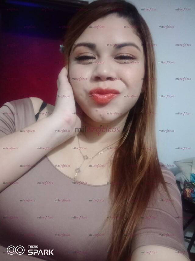 FOTOS DE MONA ARDIENTE LLEGA DISPUESTA A COMPLACERTE CON TODOS LOS SERVCIOS