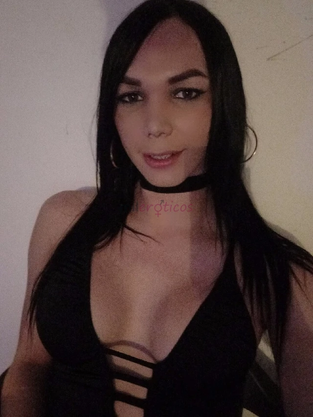 Hola mis amores soy una bebe preciosa de piel suave y unas curvas de ensueno una trans con clase educada dulce y muy sensual en mi encontraras una aco...