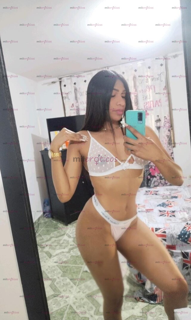 FOTOS DE PROMO 80K ANTHONELLA TENGO UN HERMOSO CUERPO Y GANAS DE SENTIR PLACER