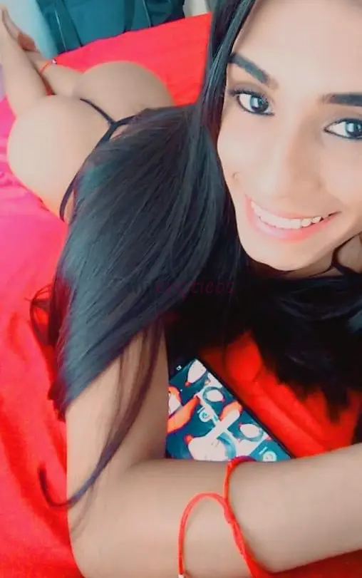 Hola mis amores soy una chica transexual venezolana de 22 anitos cargados de placer me considero una chica de piel y super complaciente educada y full...