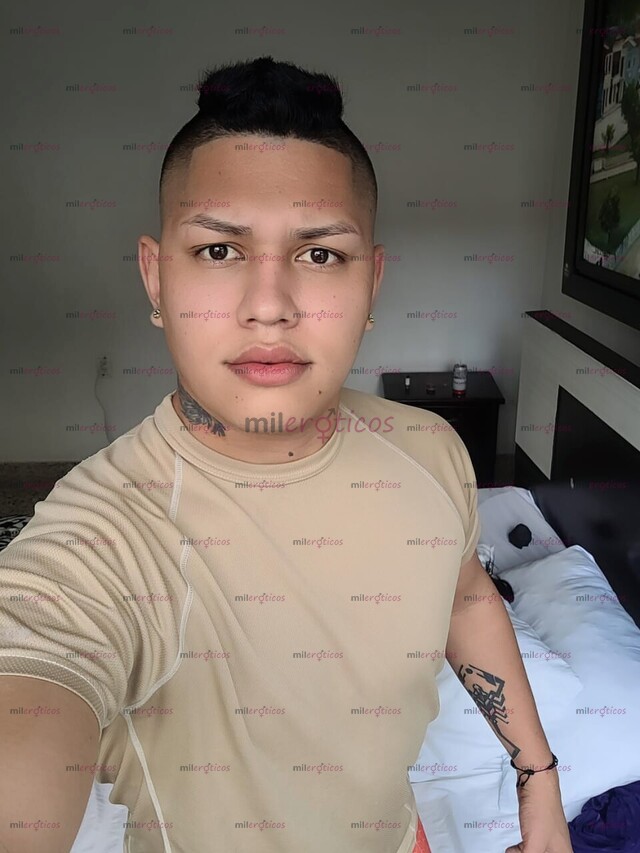 FOTOS DE SUMISO20AÑOS COMPLACIENTE, ES HORA DE DISFRUTAR. DE SEXO RICO OLVIDATE DE ESTRÉS