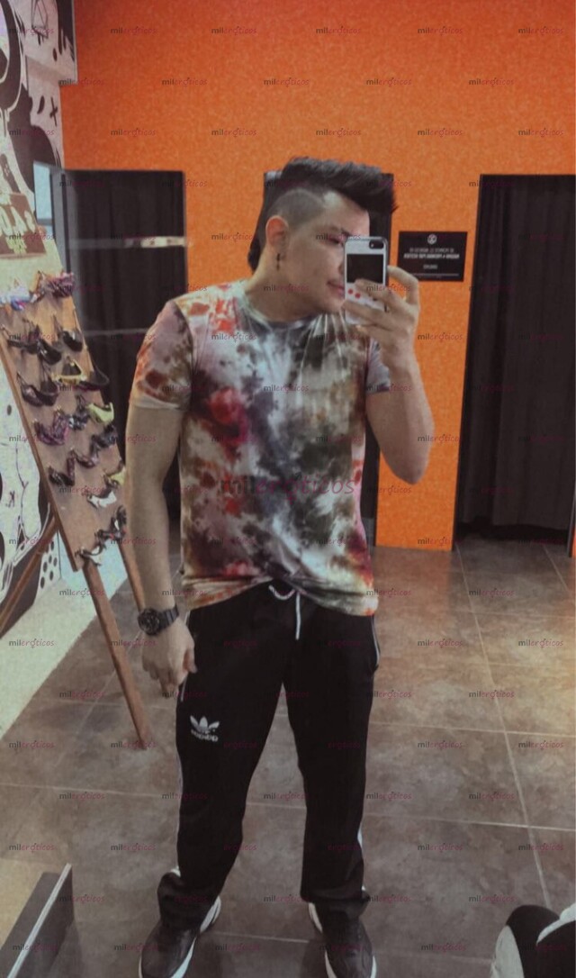 FOTOS DE BIX SERIO PINTA CON GANAS DE EXPERIMENTAR CON HETEROS