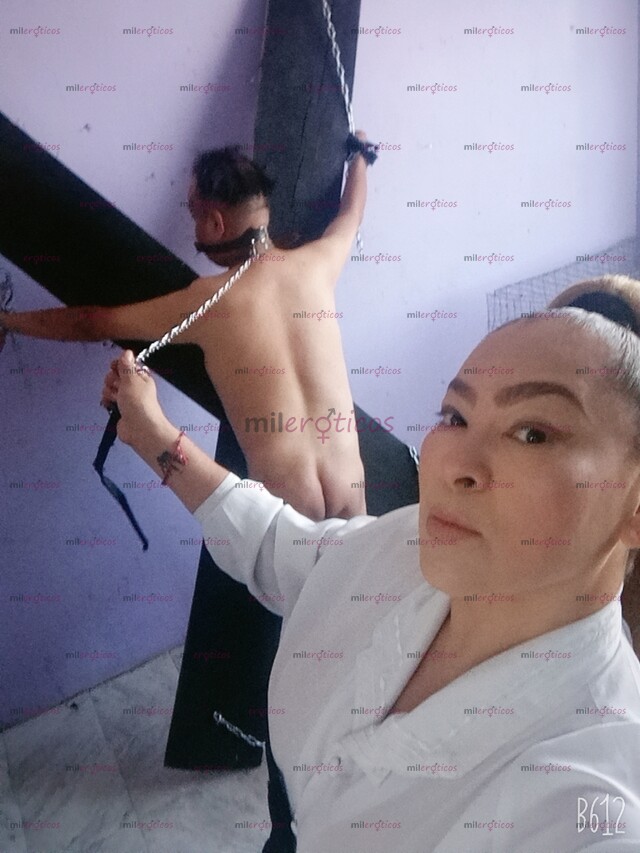 FOTOS DE MISTRESS PEGGING DORADA Y MARRÓN FACEFUCKING FISTING