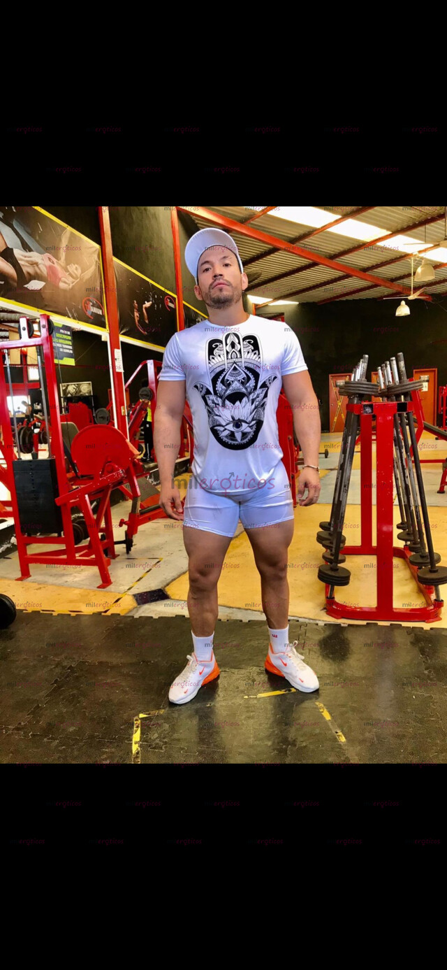 FOTOS DE MACHO TABASQUEÑO CALIENTO COMPLACIENTE CON LUGAR PARA COGERTE DURO