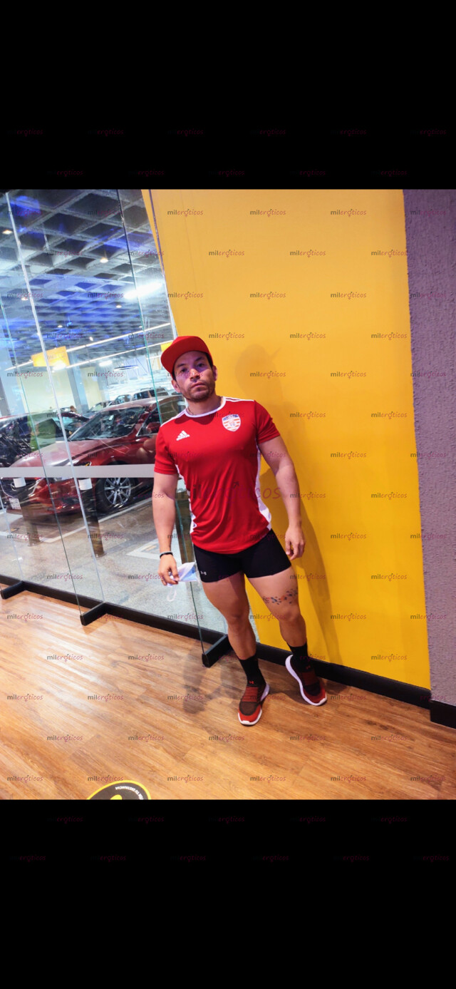 FOTOS DE MACHO TABASQUEÑO CALIENTO COMPLACIENTE CON LUGAR PARA COGERTE DURO