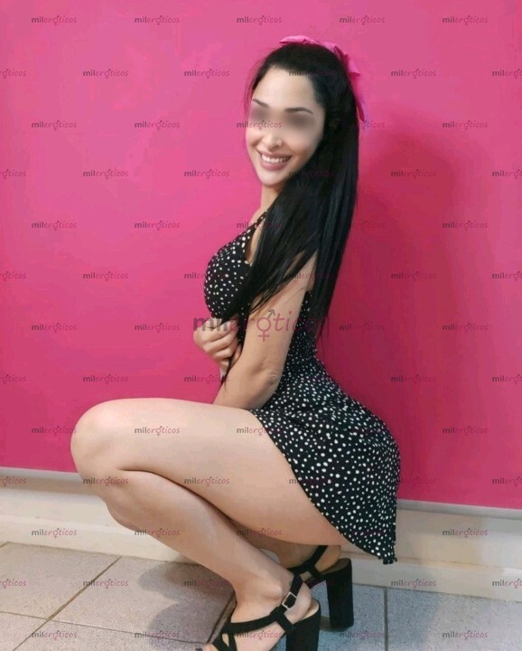 FOTOS DE RICOS PECHOS Y UN CULITO MUY DELICIOSO COMPRUEBALO TU MISMO