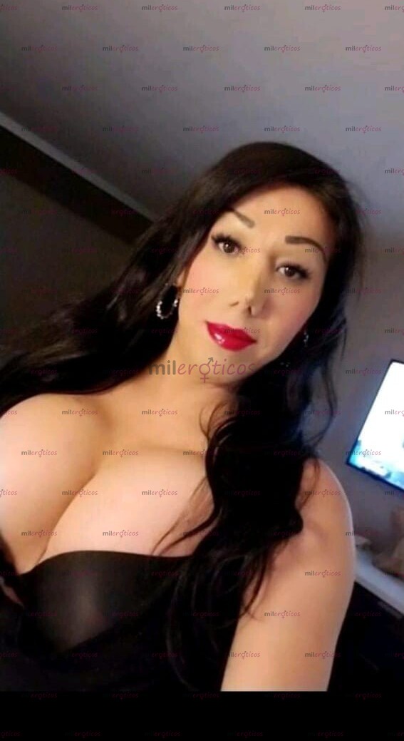 FOTOS DE CHICA TRANNY CURVILINEA PERO CON UN VERGONONON ENTRE MIS PIERNAS GARANTIZADO