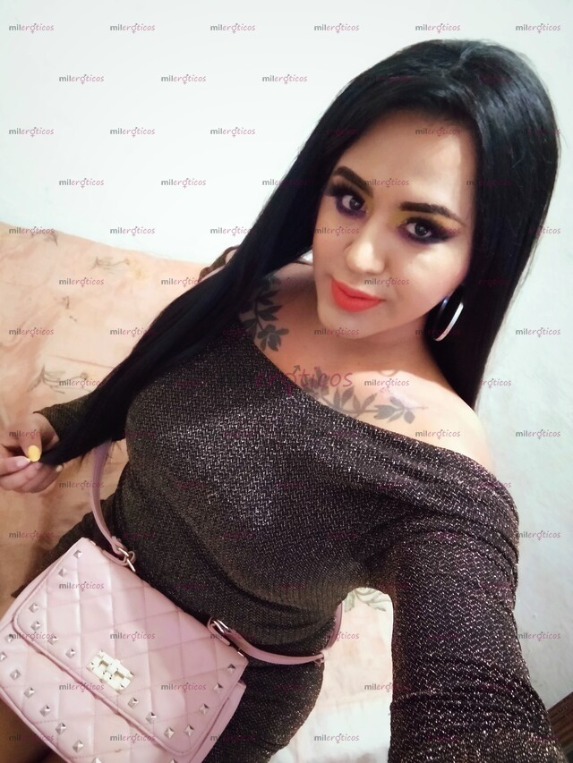 FOTOS DE SIN COMPLEJIDAD, SIEMPRE ATENTA Y COMPLACIENTE AMOR