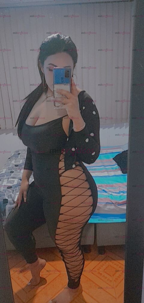 FOTOS DE HERMOSA TRIGUEÑA CON GRAN COLA, ADICTA AL SEXO