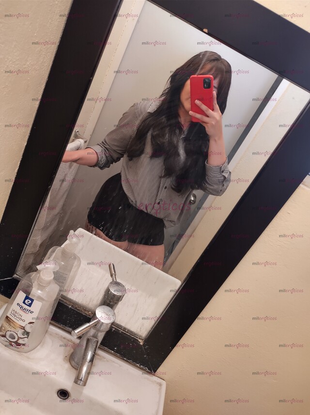 FOTOS DE SOY MONNI Y ESTOY DISPONIBLE PARA BRINDARTE EL MEJOR SERVICIO