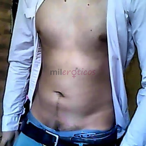 Hola que tal soy vicente acompanante gigolo masajista chileno 29 anos mis servicios reales reservados sin enganos y solo atiendo mujeres ok voy solo d...