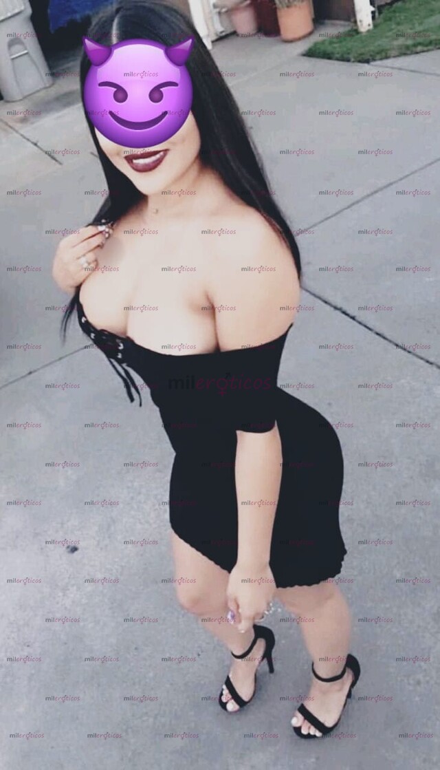 FOTOS DE EXCELENTE TRATO CON UNA CHIQUITA SÚPER SEXY..