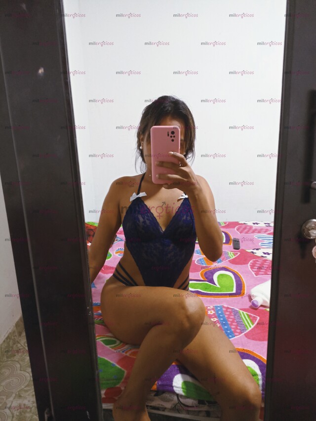 FOTOS DE EXITANTE Y PERVERTIDA MORENA CON SITIO DISPONIBLE 24 HORAS DISPONIBLE
