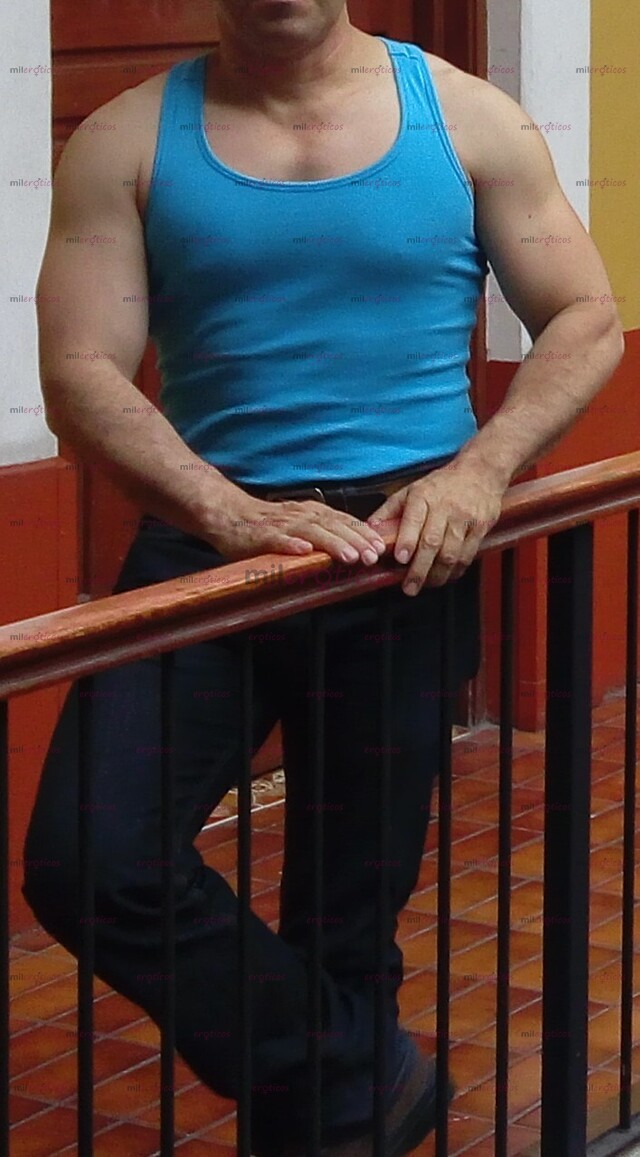 FOTOS DE OFREZCO HOSPEDAJE EN ZONA CERCA DEL METRO A JOVEN DE 18 A 35 AÑOS QUE LE GUSTA E