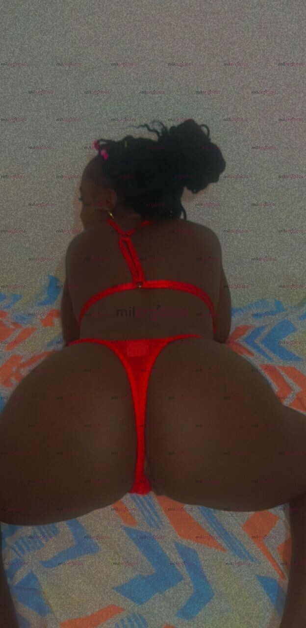 FOTOS DE HOLA MIS AMORES A VUELTO BRITANY MUY COMPLACIENTE