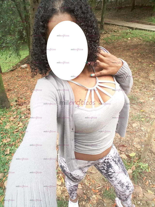 FOTOS DE CHARLOT DE GARGANTA PROFUNDA Y CULITO TRAGON.