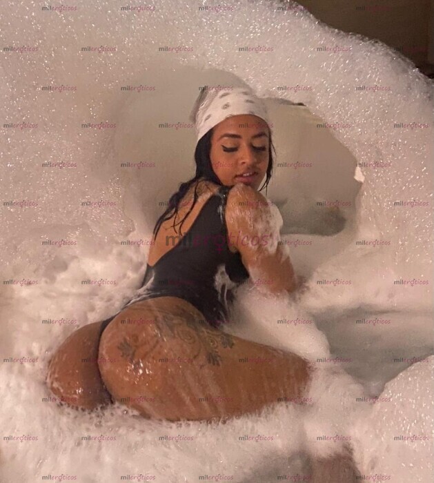 FOTOS DE ÚLTIMO DÍA HOLAENA SEXY Y EXTROVERTIDA, DISPUESTA A COMPLACERTE EN LO QUE DESEES