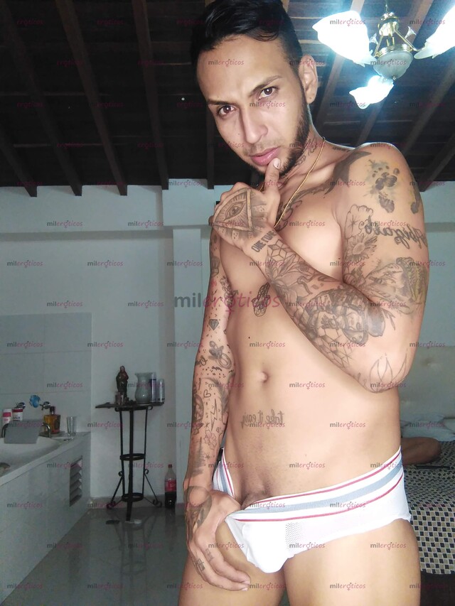 FOTOS DE MAX SÚPER MEGA VERGÓN TODO PARA TI VOLVI MAS ARRECHO