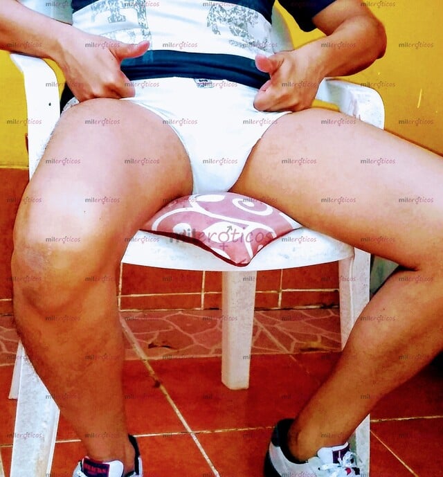 Fotos de FUTBOLISTA GUAPÍSIMO JOVEN MACHIN SERVICIO SEXUAL SOLO PARA MUJERES