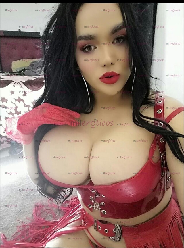 FOTOS DE . EDECAN TRANSEXUAL DE TELEVICION PARA TI CHUPO CULITO RIKO CON LUGA