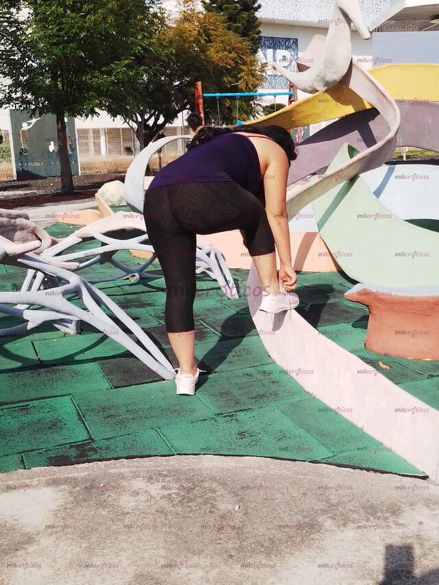 FOTOS DE LORENA UNA HORA 800 MAMI SOLTERA SÚPER SABROSA Y ARDIENTE