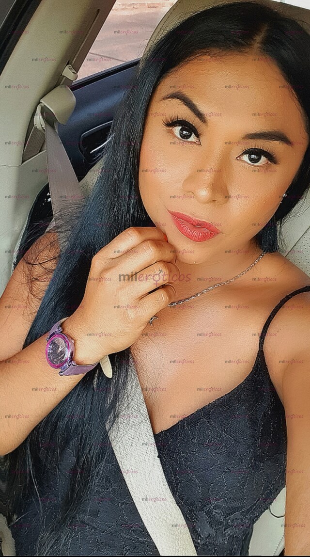 FOTOS DE TRANSEXUAL MUY FEMENINA DISPONIBLE EN CANCÚN CON GANAS DE MAMARTE LA VERGA