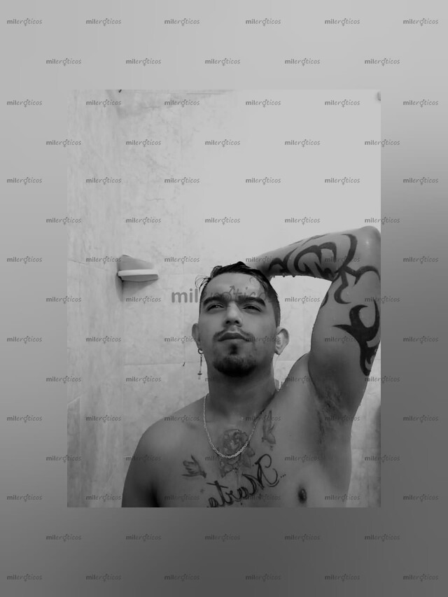 FOTOS DE DOMINANTE, LECHERO ,TATUADO, CULON MORBOSO,,