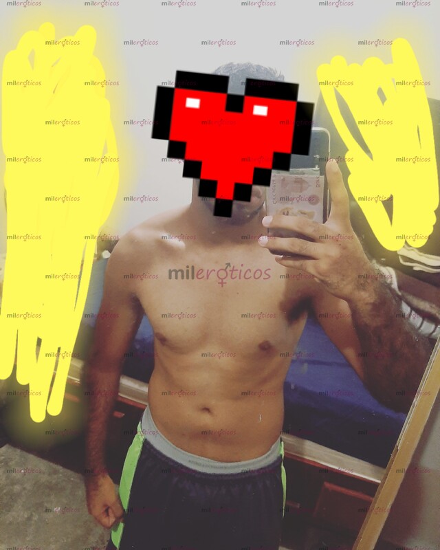 FOTOS DE NEGRO CALIENTE DOTADO DISPUESTO A DARTE PLACER Y QUE PACES UN BUEN RATO