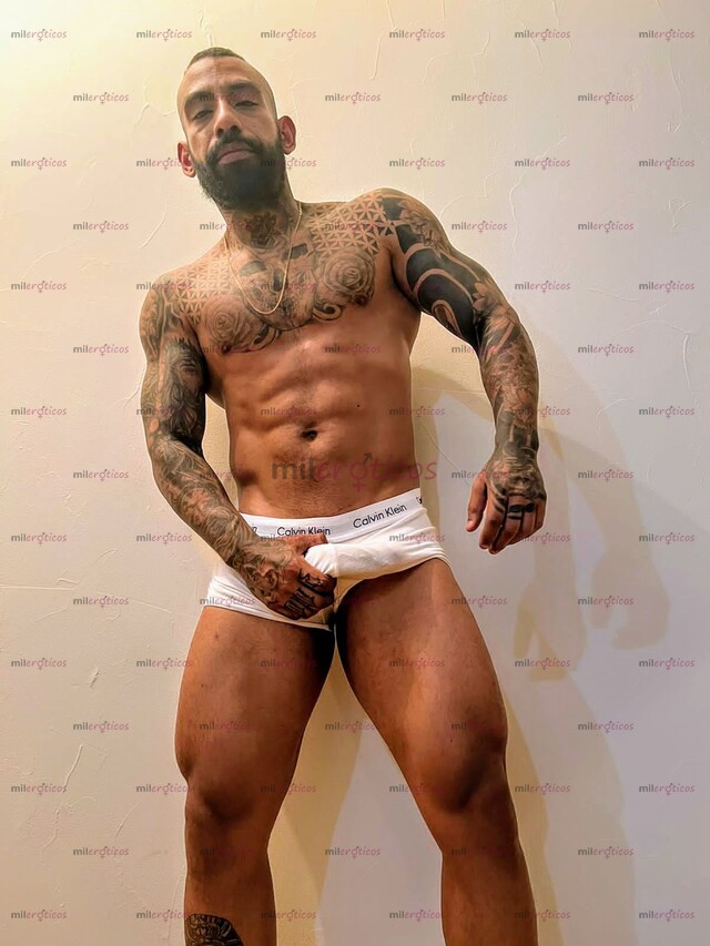 FOTOS DE EXTRANJERO CABALLEROSO SUPER DOTADO EN CIUDAD DE MEXICO