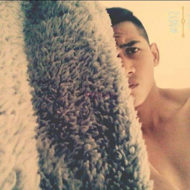 Machito descomplicado con ganas de pasarlo bientrigueno 1 70 mversatil desconplicadolisto para conplacerte y cumplir todas tus fantacias sexuales jueg...