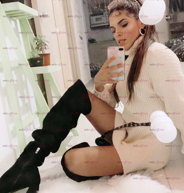 FOTOS DE KHLOE CHICA TRANS DE 22 AÑOS 20CM DE DOTACIÓN CON APTO PRIVADO