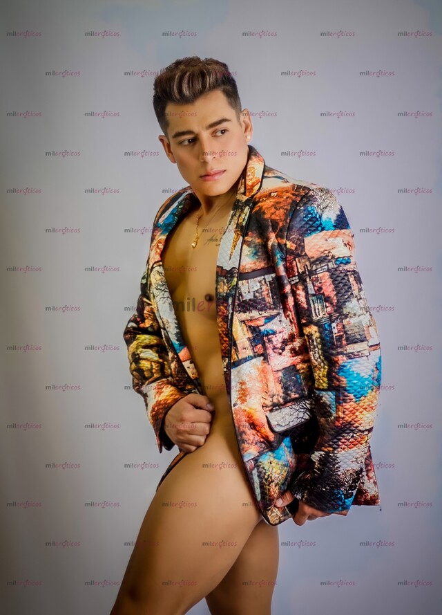 FOTOS DE ESCORT ATLÉTICO PASIVO SUPER HOT DISPONIBLE EN CDMX