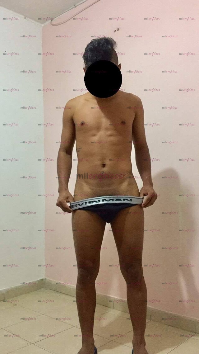 FOTOS DE SOLO DOMICILIO DISPONIBLE POLLO MORENO BUEN CUERPO VERGA DURA FULL LECHERO