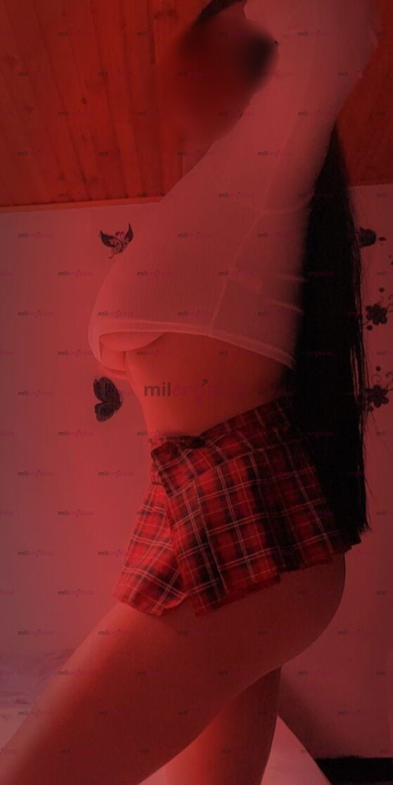 FOTOS DE SALO DE SOLO 20 AÑOS TETONA DE INFARTO SEXO, PORNO MORBO DESCOMPLICADA