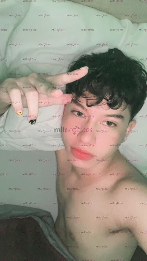 FOTOS DE RECIÉN LLEGADO A BOGOTÁ CON GANAS DE DARTE MUCHO PLACER.