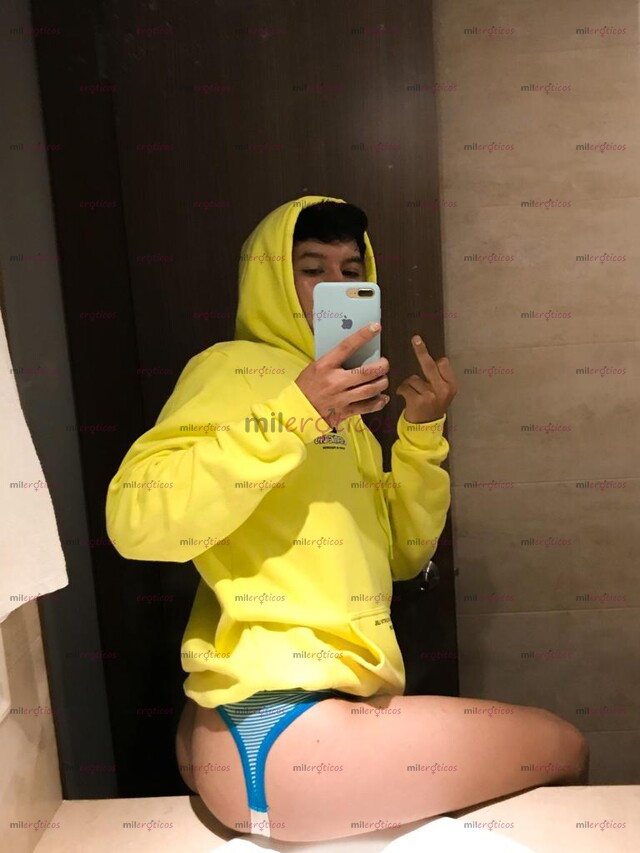 FOTOS DE RECIÉN LLEGADO A BOGOTÁ CON GANAS DE DARTE MUCHO PLACER.