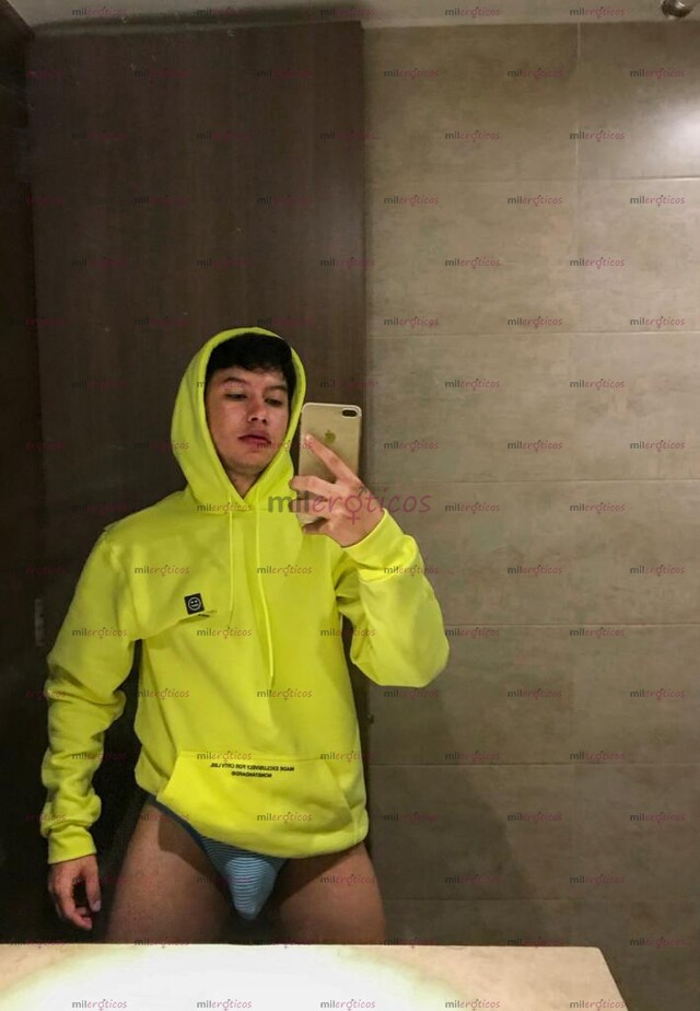 FOTOS DE RECIÉN LLEGADO A BOGOTÁ CON GANAS DE DARTE MUCHO PLACER.