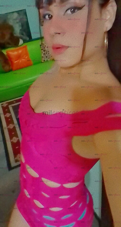 FOTOS DE LAURI VALENTINA TU PERRITA DEL PORNO EN CASA CELESTE